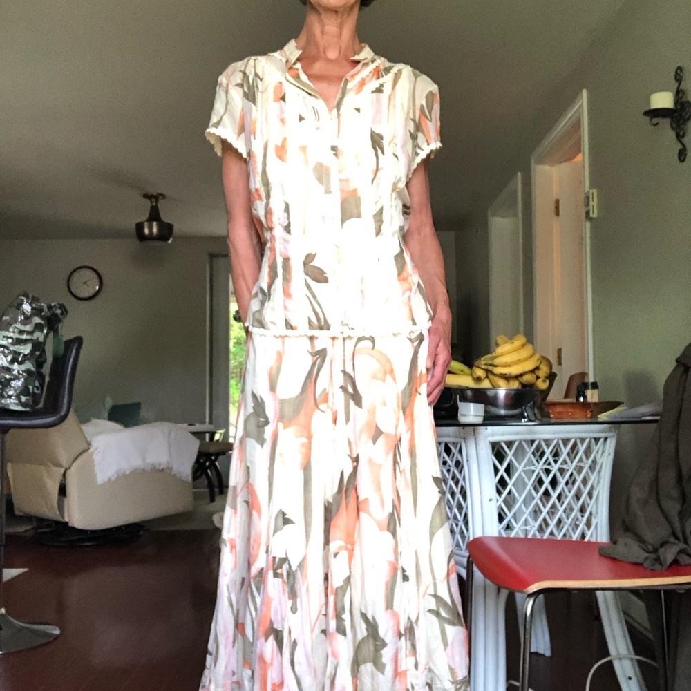 Silk & Cotton blend embroidery feather light maxi Skirt Set